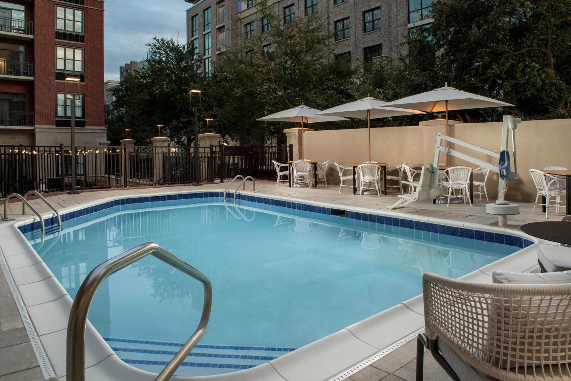 Courtyard By Marriott Savannah Downtown - Historic District Екстер'єр фото