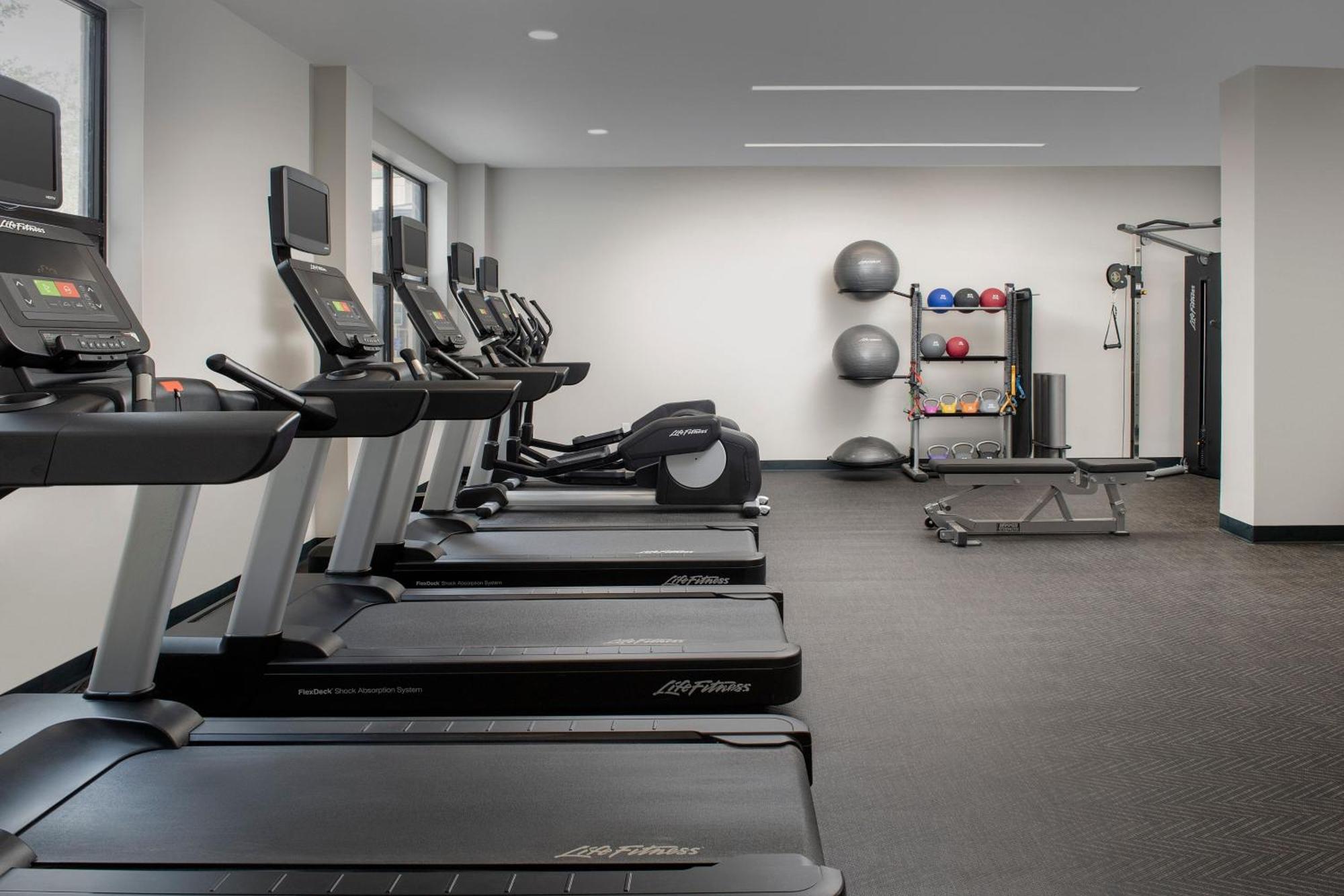 Courtyard By Marriott Savannah Downtown - Historic District Екстер'єр фото